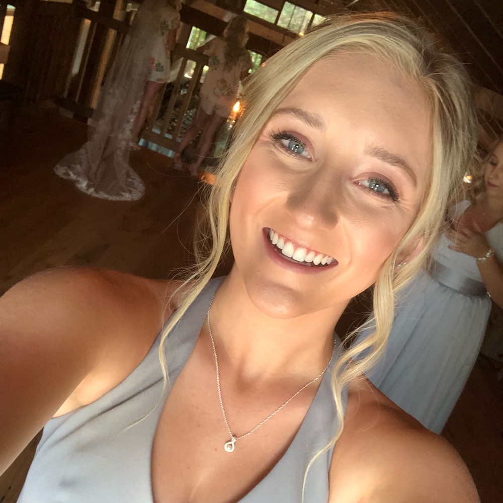 Meet your Posher, Mikenzie